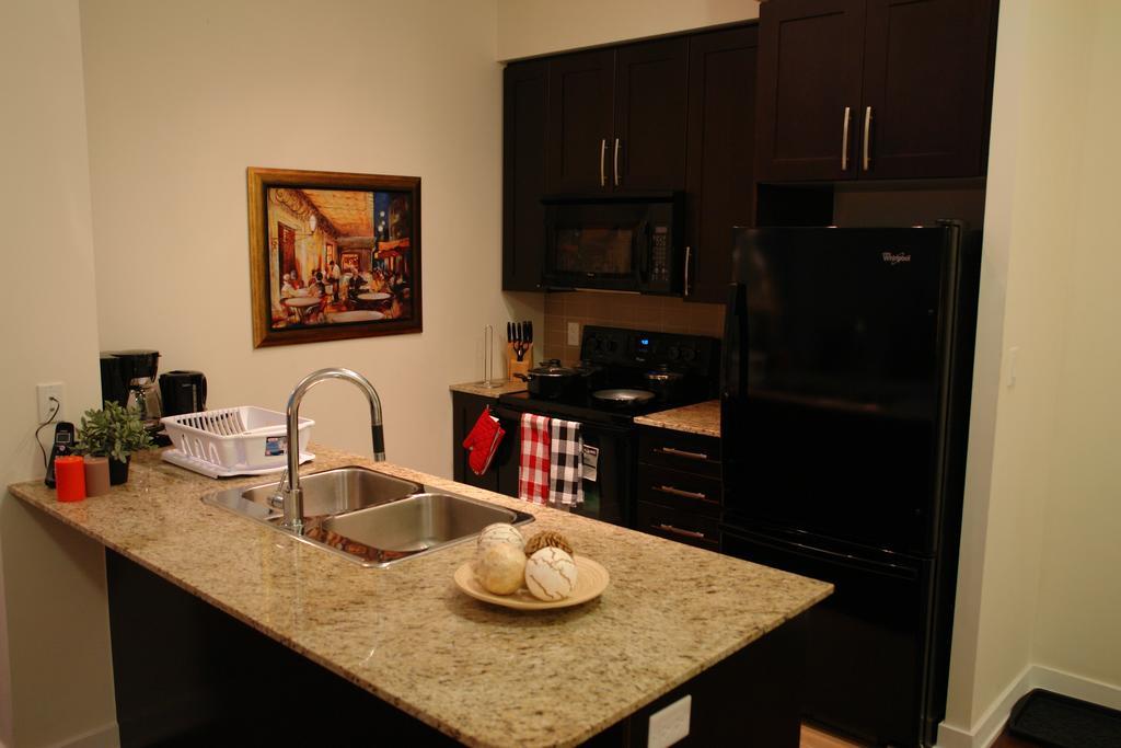 Goodwood Suites Mississauga Kamer foto