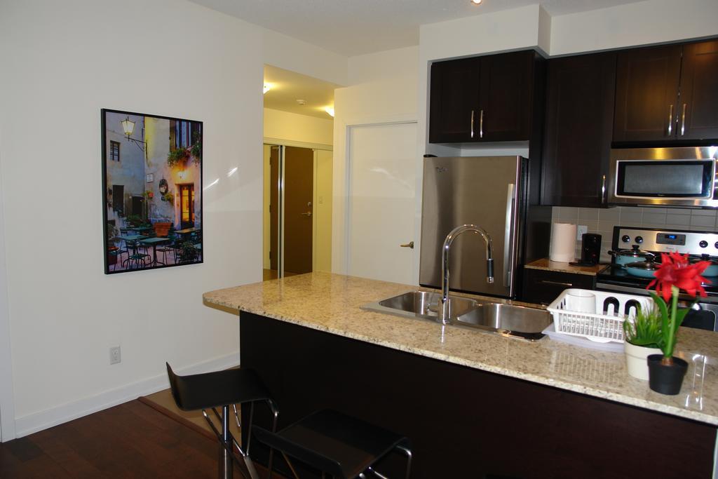 Goodwood Suites Mississauga Kamer foto