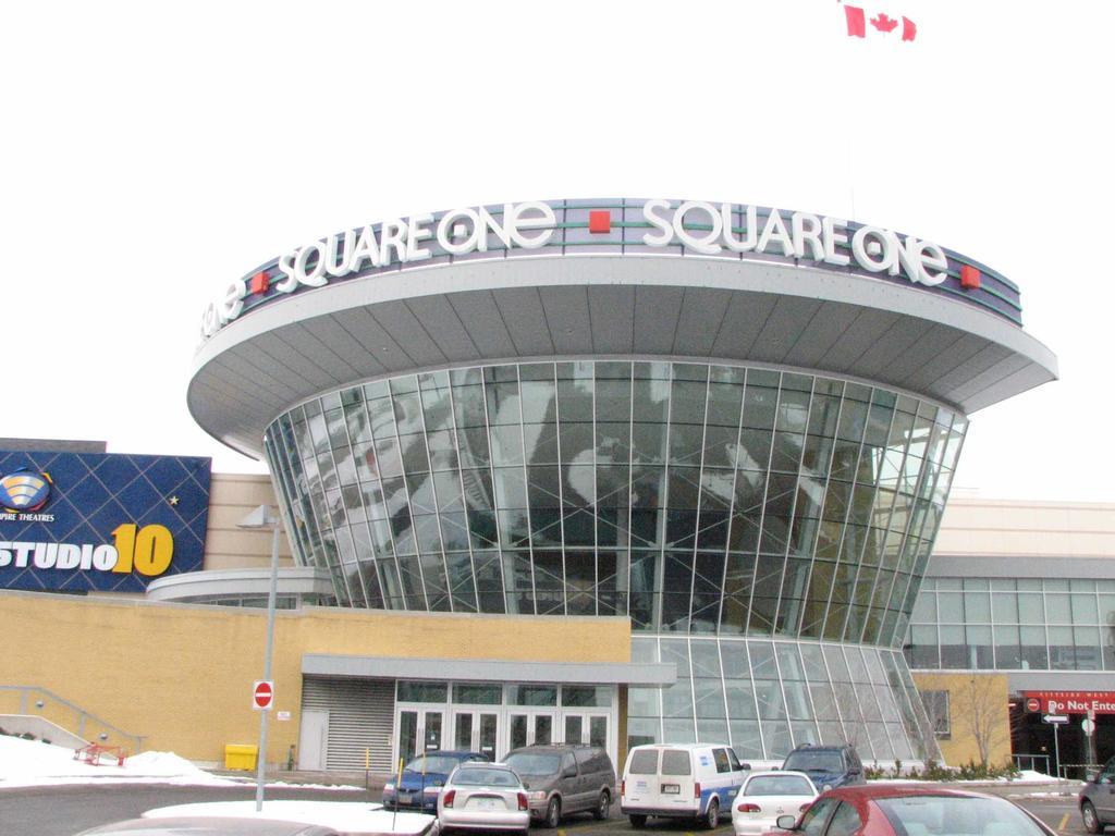 Goodwood Suites Mississauga Buitenkant foto