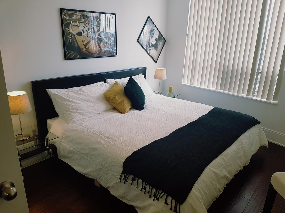 Goodwood Suites Mississauga Buitenkant foto