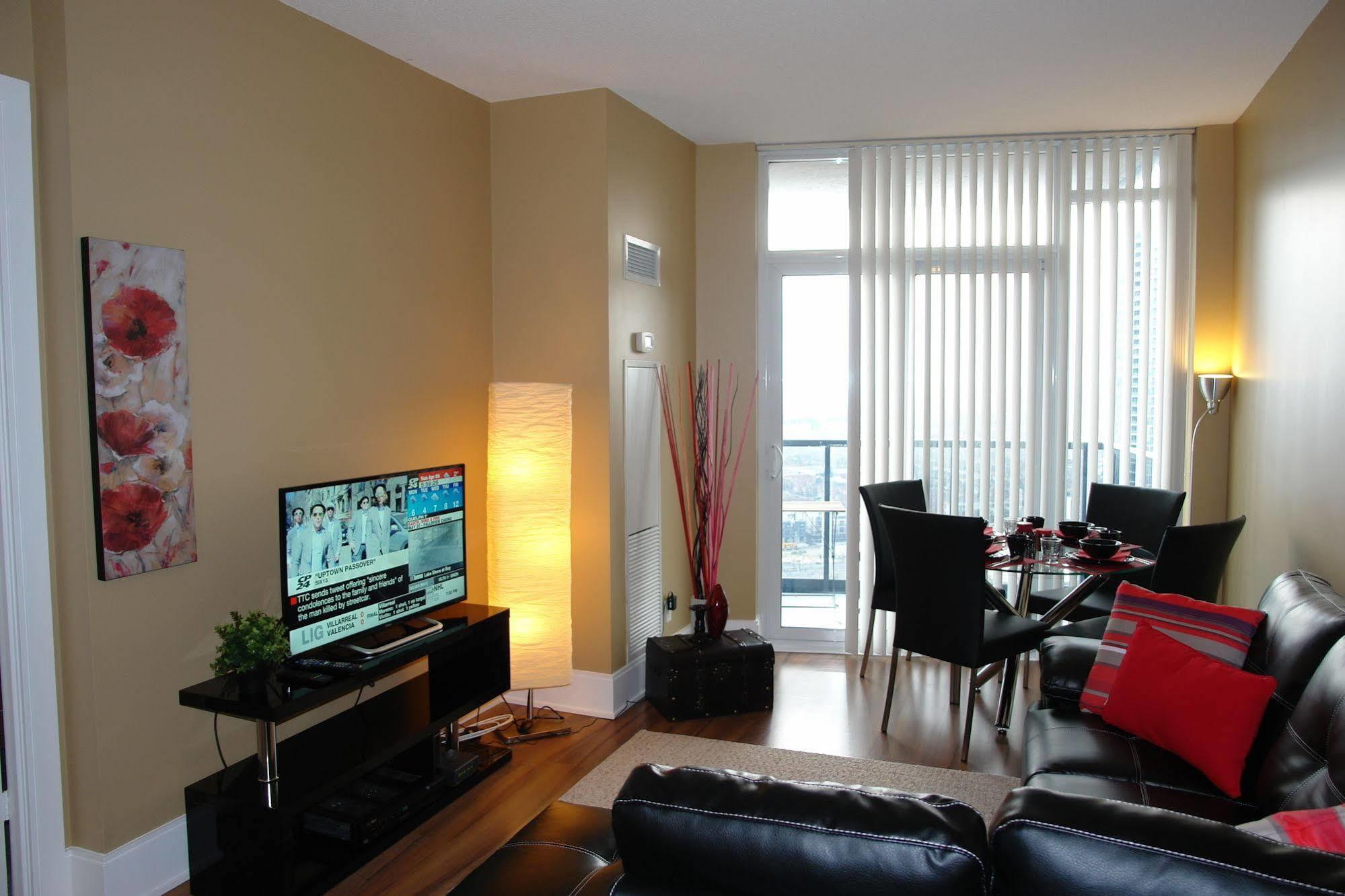 Goodwood Suites Mississauga Buitenkant foto