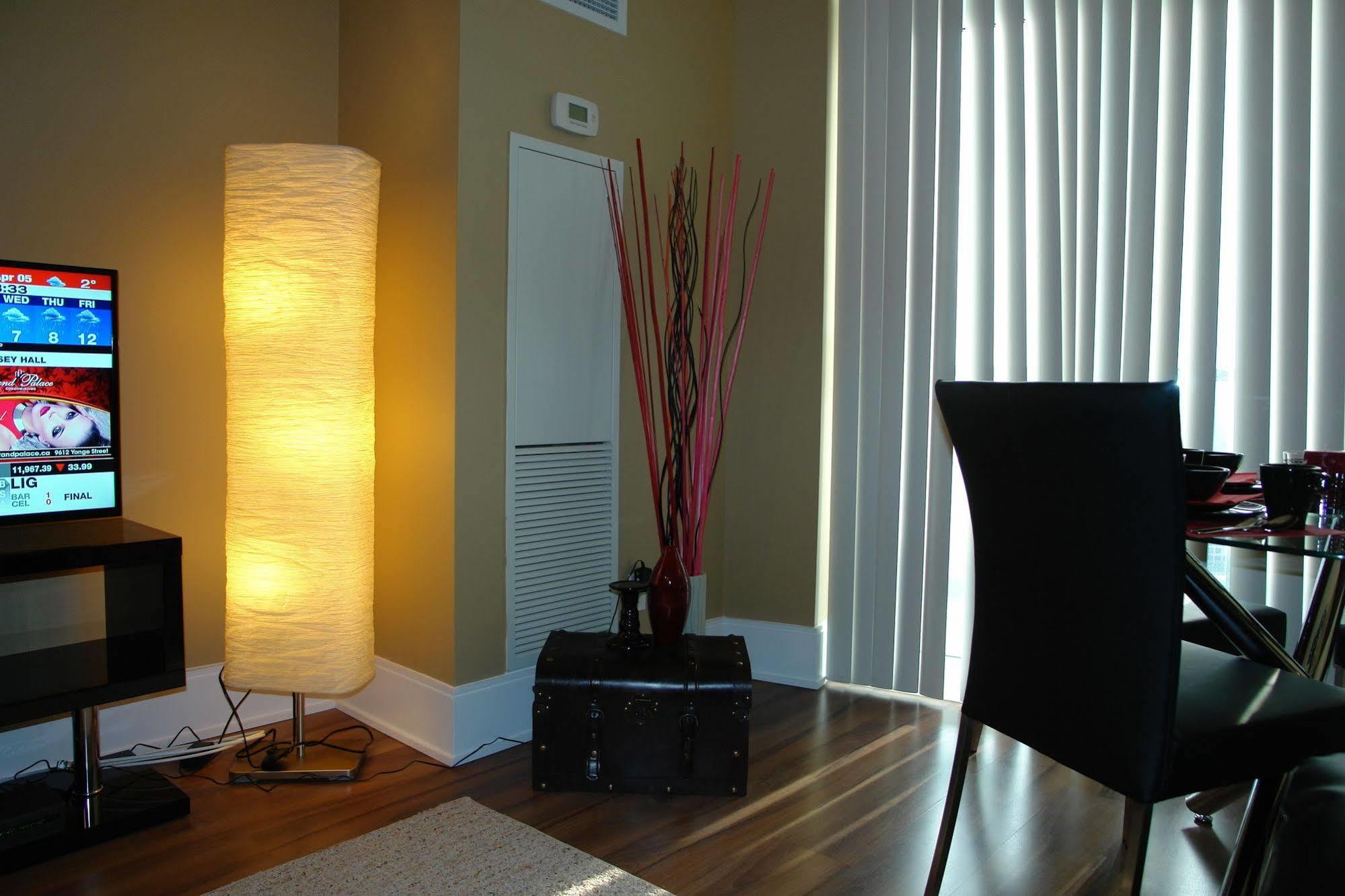 Goodwood Suites Mississauga Buitenkant foto
