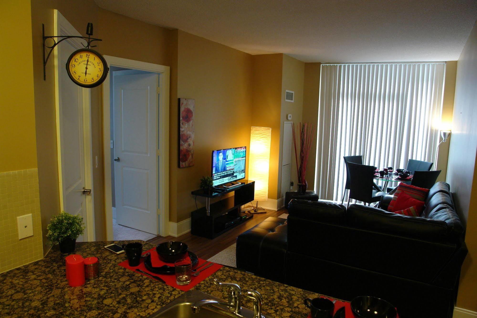 Goodwood Suites Mississauga Buitenkant foto