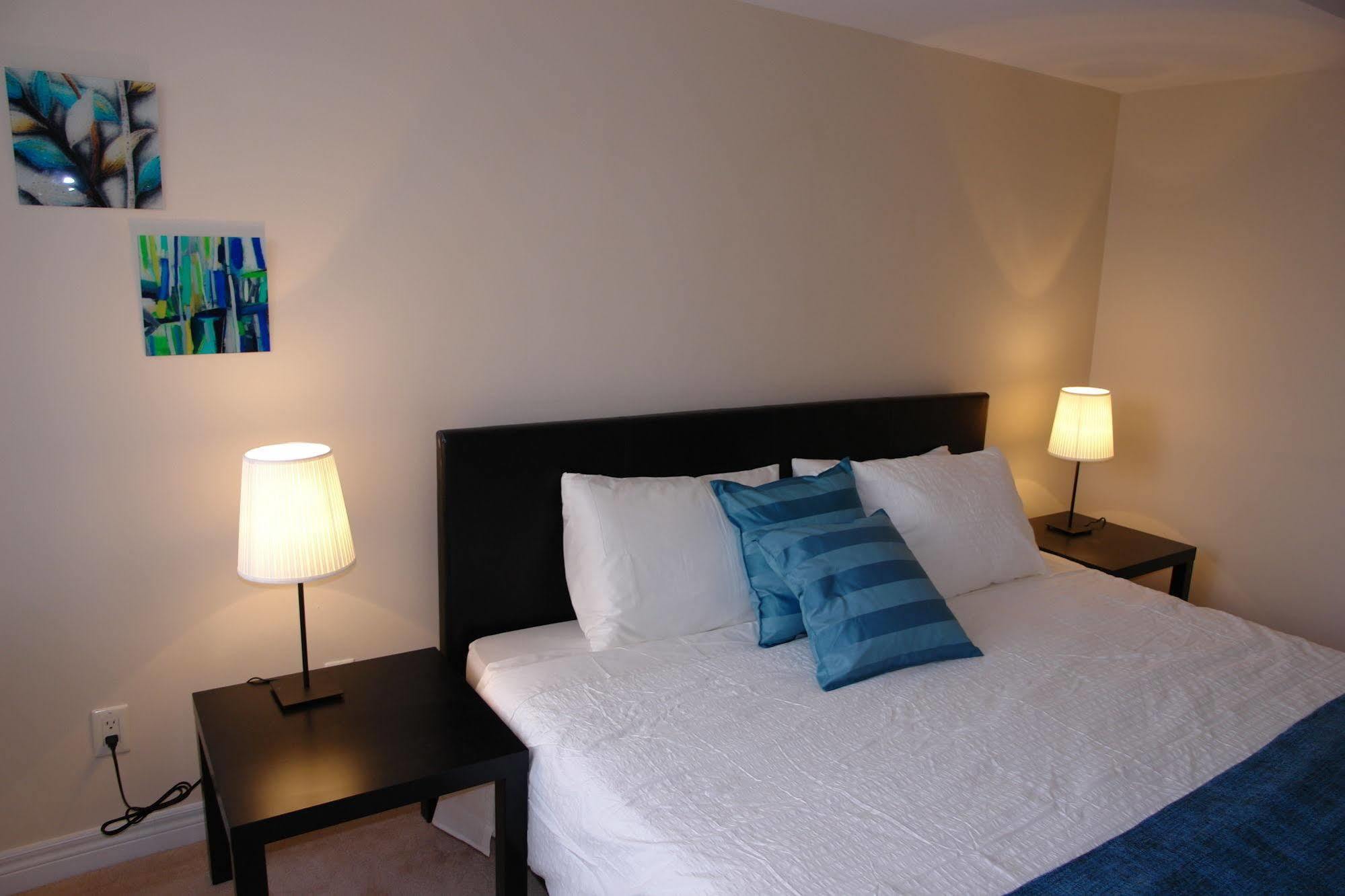 Goodwood Suites Mississauga Buitenkant foto